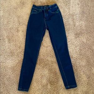 YMI Luxe High Rise Ankle Jegging